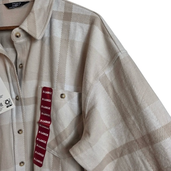 Members Mark Cozy Button Down Long Sleeve
Plaid Cream And Tan Shirt. - Picture 5 of 13